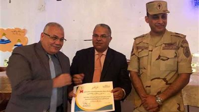 تكريم فريق الإشراف على البرنامج التدريبي 