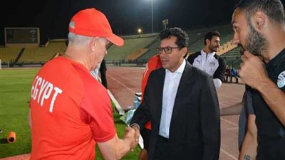 أشرف صبحي يزور مران منتخب مصر