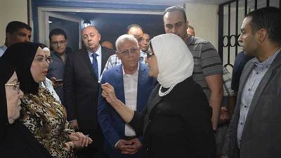 وزيرة الصحة تتفقد وحدة العرب ببورسعيد وتتابع تسجيل الأسر بالتأمين الصحي
