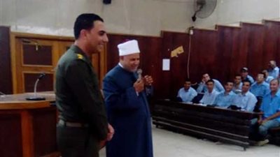 نائب رئيس جامعة الأزهر: القوات المسلحة والشرطة تقدمان تضحيات عظيمة من أجل رفعة الوطن