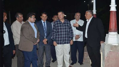 محافظ بني سويف يتابع أعمال التطوير الجارية بمنطقة كورنيش النيل