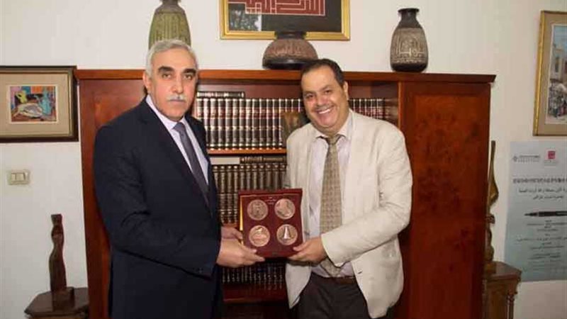 السفير العراقي يزور