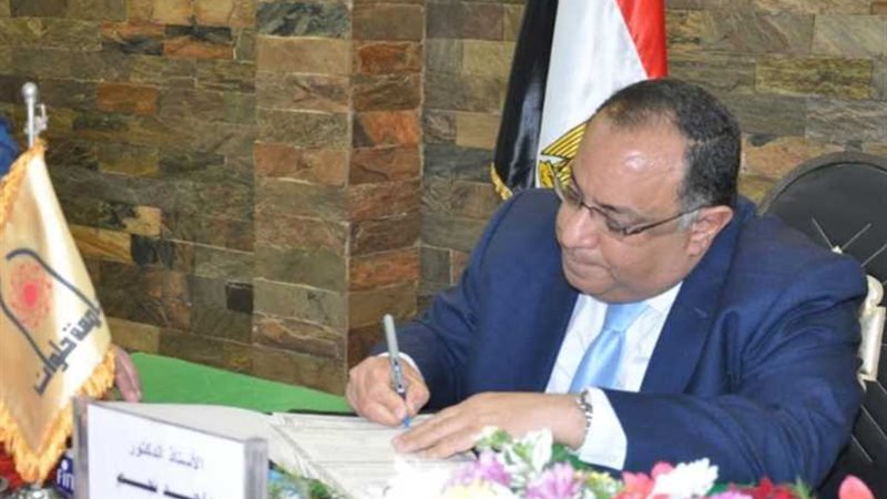 ورش فنية لعرض أعمال