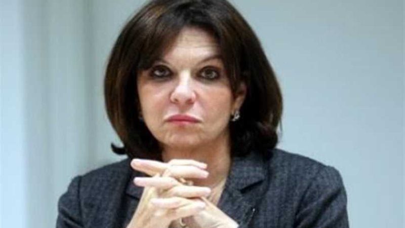 نائبة فرنسية تحذر