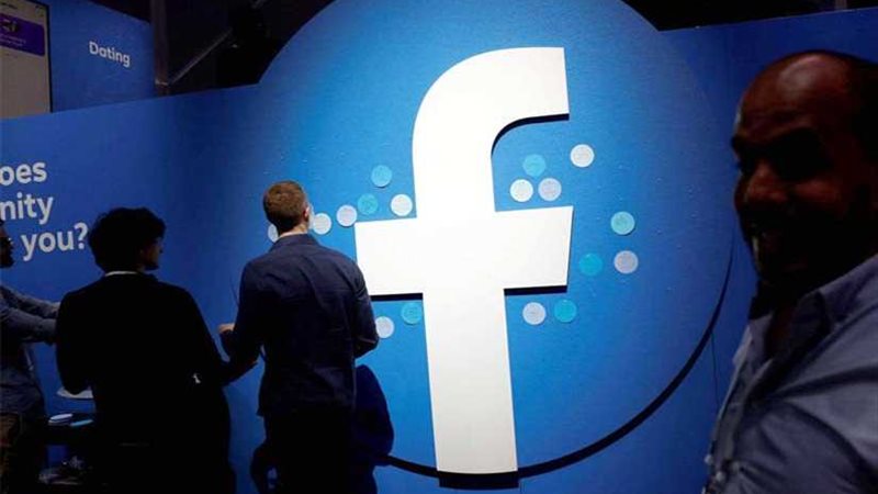 فيسبوك تصلح العطل