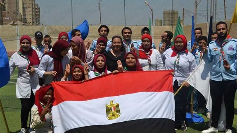 1700 مستفيد من الندوات