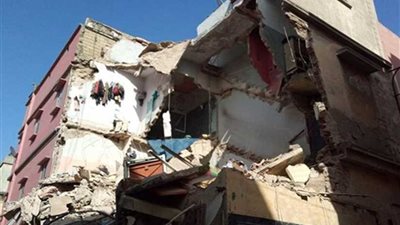 إصابة 5 أشخاص إثر انهيار سقف 