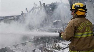 مسئول أمريكي: 24 حريقًا بعد زلزال كاليفورنيا