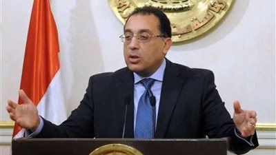 رئيس الوزراء يتابع تطبيق المحافظات لتعريفة الركوب لمركبات النقل الجماعي بعد تحريك أسعار المواد البترولية