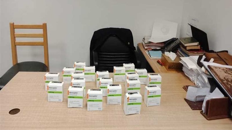 جمارك مطار برج العرب