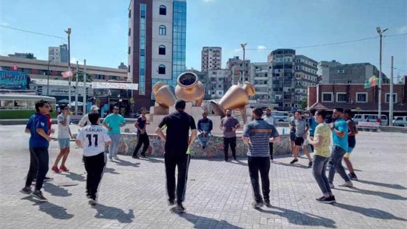 إقامة أول ماراثون