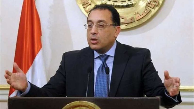 رئيس الوزراء يتابع