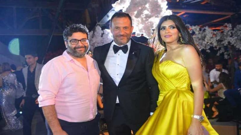 صور.. نجوم الفن يحتفلون