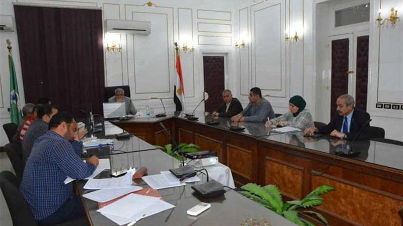 محافظ المنيا يتابع