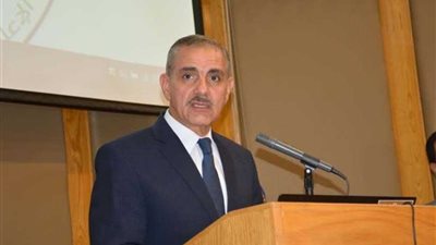 محافظ أسيوط يشيد بإبداعات طلاب قسم الإعلام بالجامعة