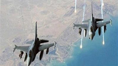 مقاتلات التحالف العربي تقصف ميليشيا الحوثي في كتاف باليمن