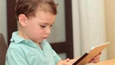 تعرفي على السن المناسب لإنشاء حساب لطفلك على 