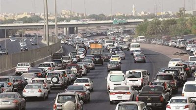 تيسير الحركة المرورية أثناء استكمال أعمال ربط محطتي محولات ألماظة والملتقى العربي