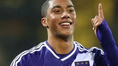 تيليمانس في صفوف ليستر سيتي لمدة 4 مواسم في صفقة بلغت 40 مليون يورو