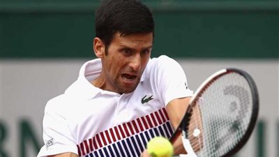 الصربي دجوكوفيتش يتأهل إلى ربع نهائي 