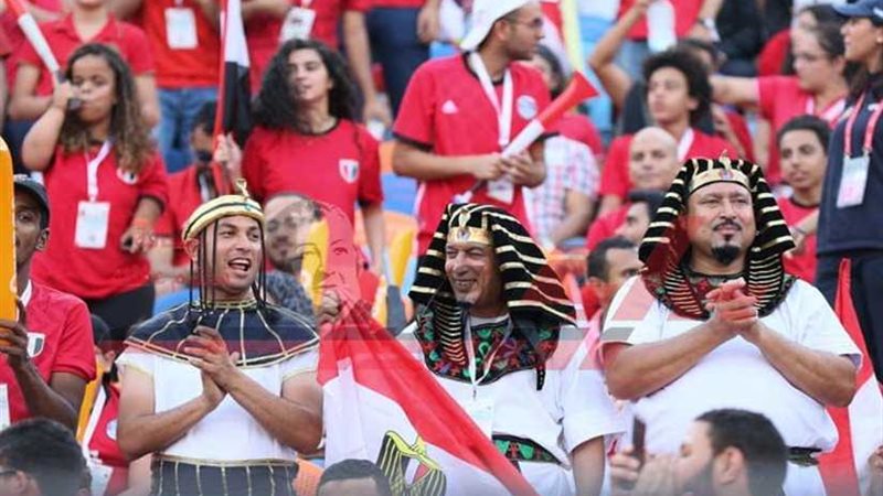 الأغاني الوطنية تلهب