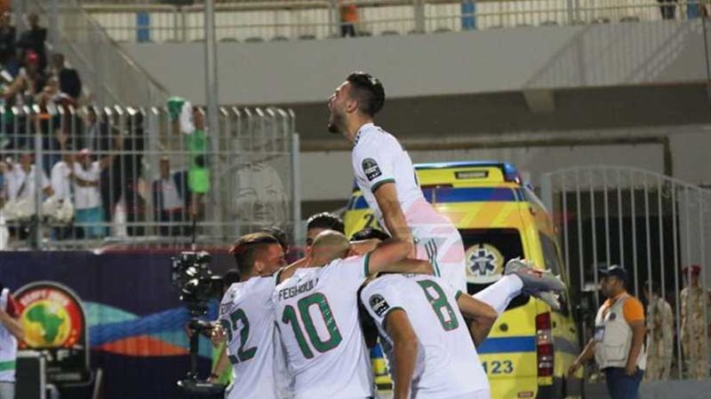 «بلايلي» يترجم سيطرة