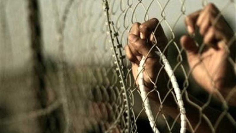 إضراب 7 أسرى فلسطينيين