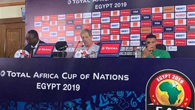 مدرب جنوب إفريقيا: مواجهة نيجيريا صعبة