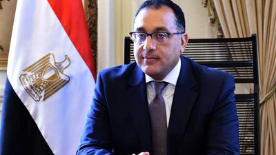 رئيس الوزراء: لا طريق لتولي الوظائف العامة إلا الجدارة والتميز