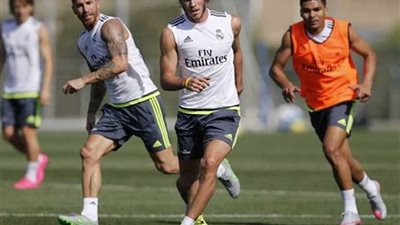 لاعبو ريال مدريد يؤدون أول مران لهم على ملعب مونتريال بكندا