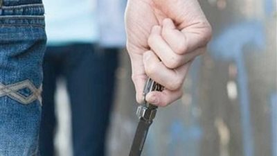 عاطل يطعن زميله لخلافات على سيجارة بالقناطر الخيرية