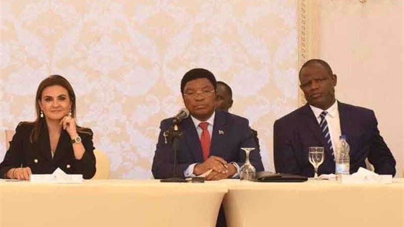 وزيرة الاستثمار ورئيس