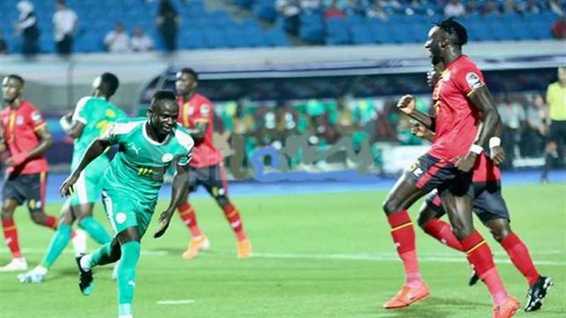 «ماني» يقود أسود