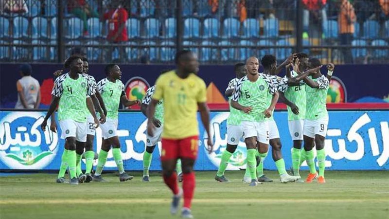 النسور يثأر لمصر..