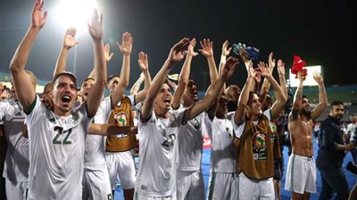 منتخب الجزائر يبلغ المربع الذهبي لكأس أمم إفريقيا للمرة السادسة في تاريخه