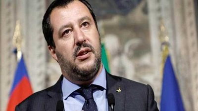 وزير الداخلية الإيطالي يهدد بمقاضاة من يتهم حزبه بتلقي تمويل روسي