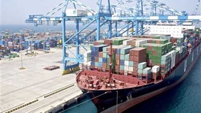 22 سفينة إجمالى حركة تداول السفن بموانئ بورسعيد