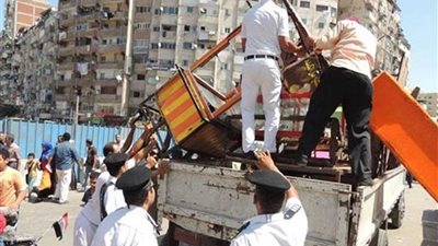 حملات نظافة مكثفة لإزالة المخلفات والإشغالات بقرى وأحياء المنيا