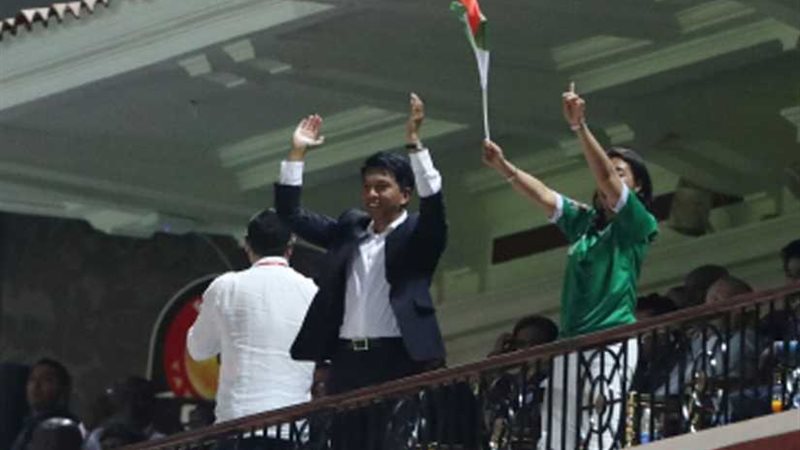 جماهير مدغشقر ورئيسها