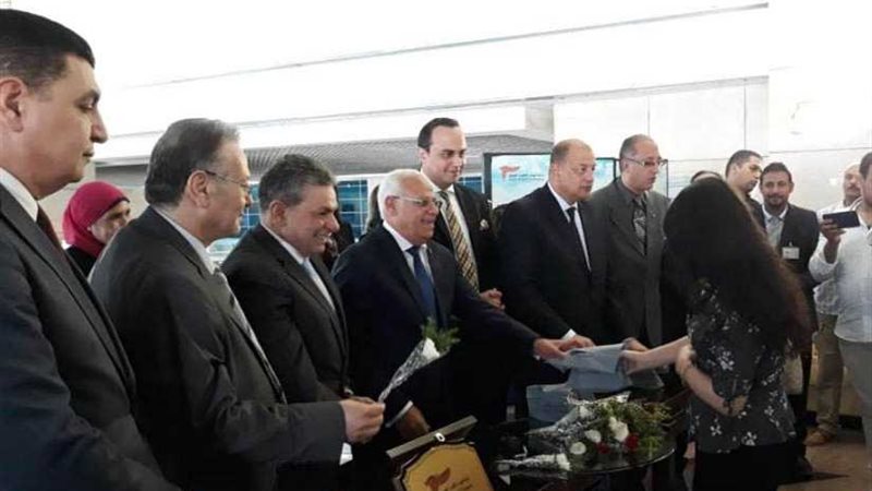 محافظ بورسعيد يودع