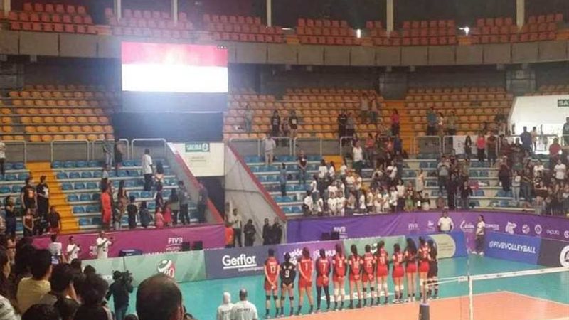 اليوم.. شابات الطائرة