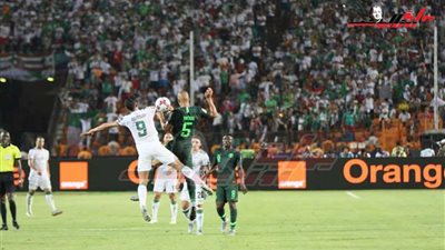 شوط أول.. تفوق كاسح لمحاربو الصحراء أمام نيجيريا