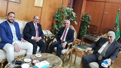 مستشفى ومعهد لتكنولوجيا الطاقة ضمن مباحثات جامعة المنوفية