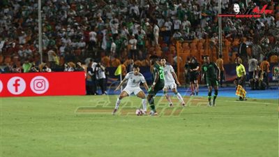 الجزائر يقتل نيجيريا في الثواني الأخيرة