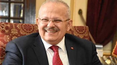 رئيس جامعة القاهرة يبحث مع وفد روسي مجالات التعاون الأكاديمي