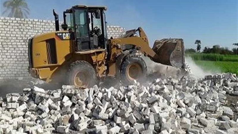 إزالة 100 حالة تعد