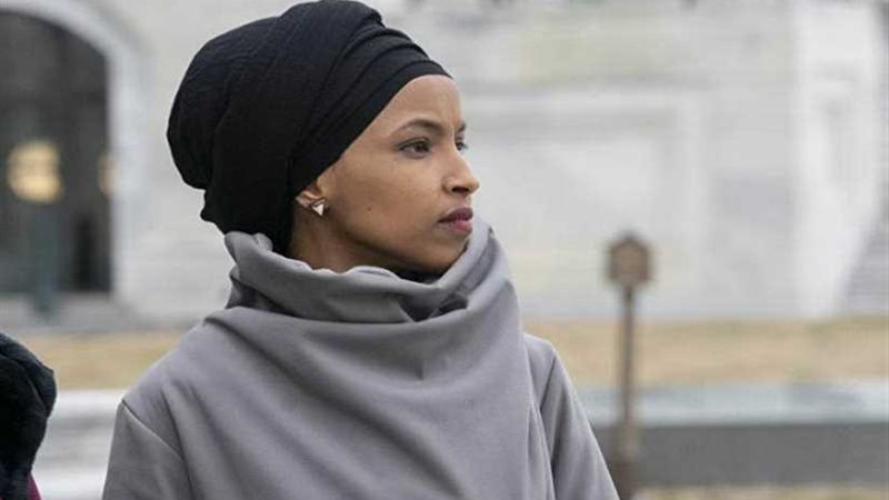 إلهان عمر ترد على