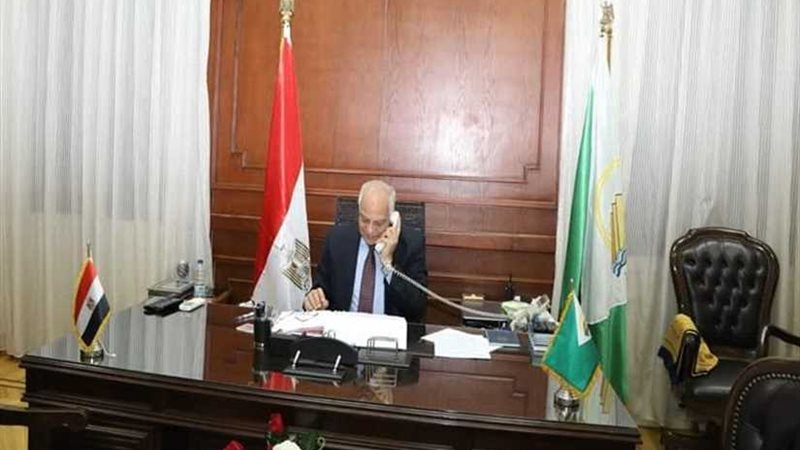محافظ الجيزة يهنئ