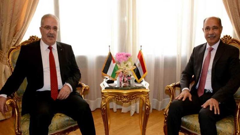 وزير الطيران المدني