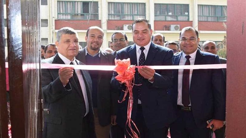 بنصف مليون جنيه..